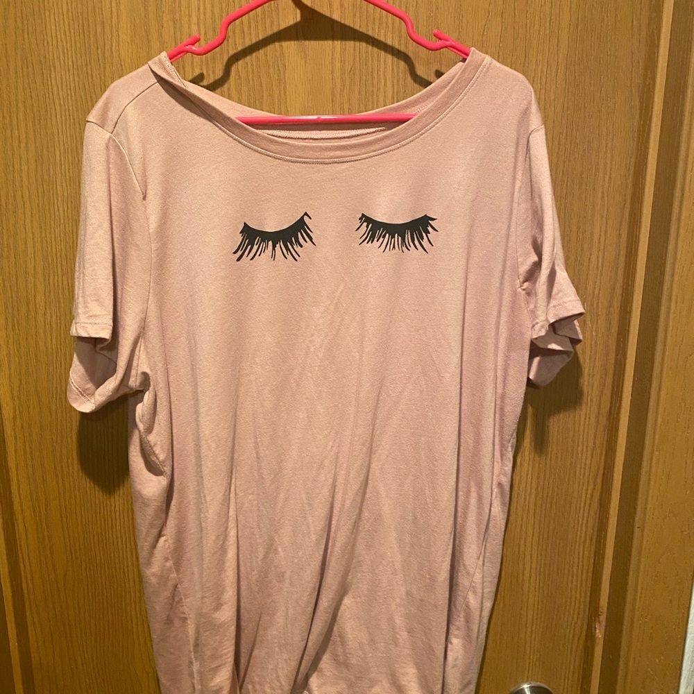 Eyelash baby pink torrid slim fit tee
